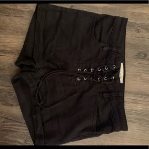 Black PacSun high rise super stretch shortie